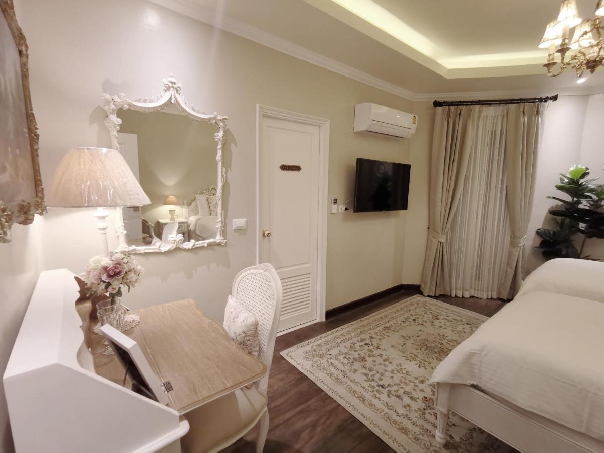 Double Bed Hotel Bangkok Extérieur photo